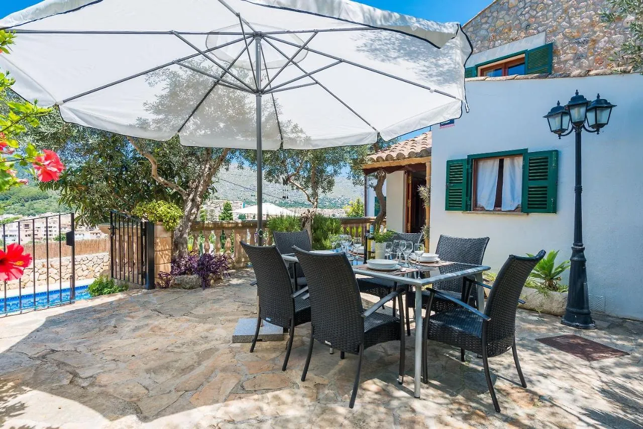 Coster Catalanet Villa Pollenca Spain