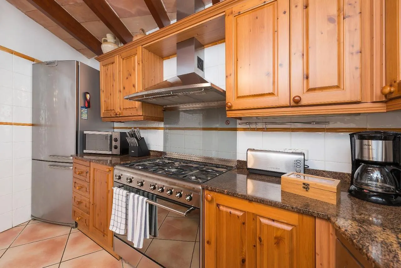 Coster Catalanet Villa Pollenca