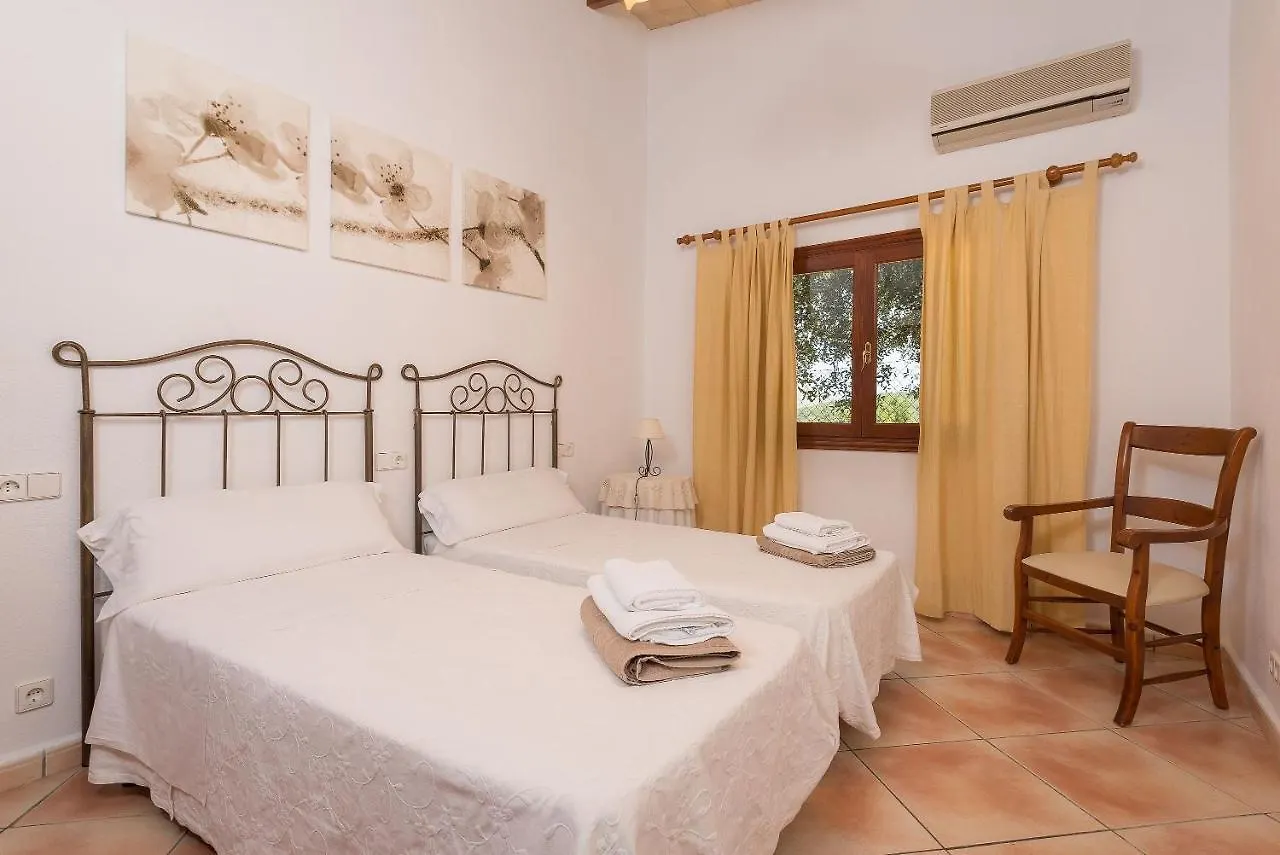 Coster Catalanet Villa Pollenca